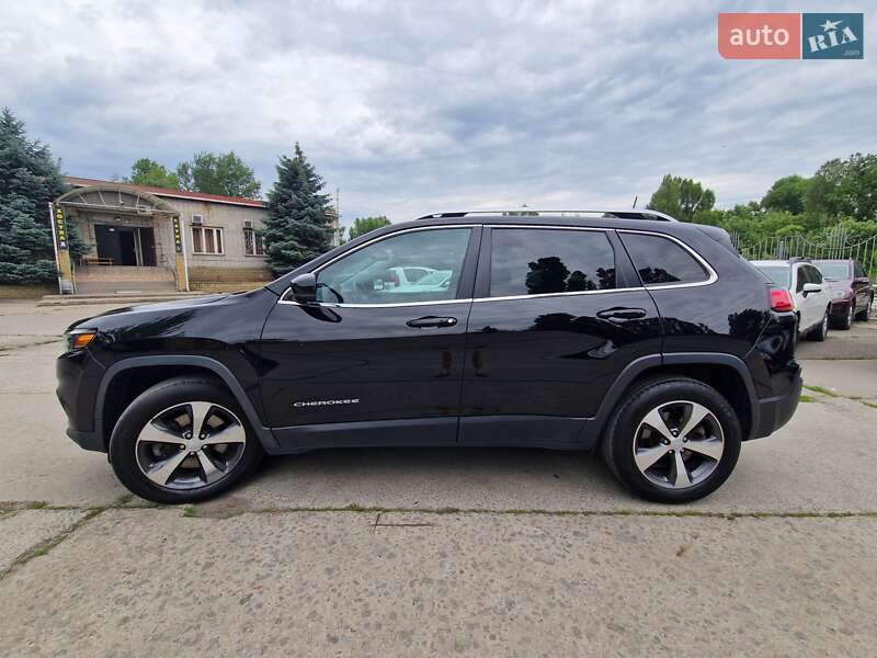 Внедорожник / Кроссовер Jeep Cherokee 2020 в Днепре