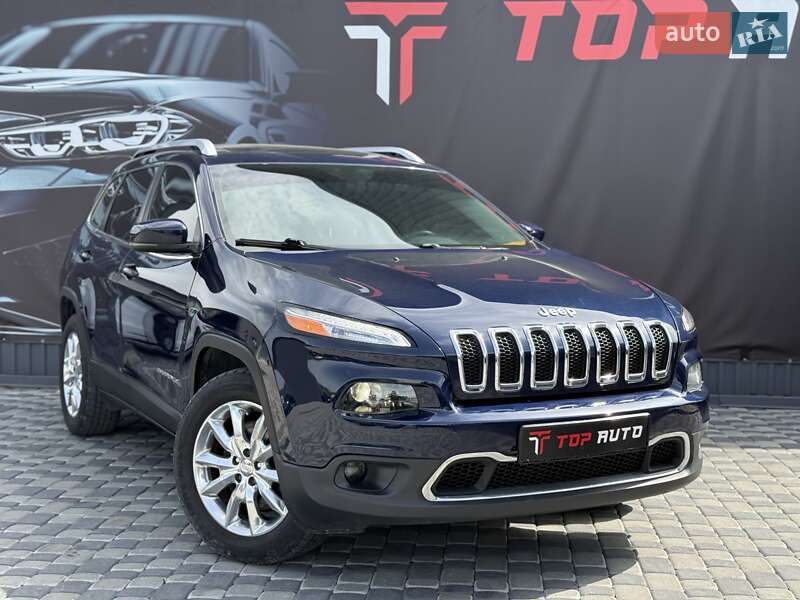 Позашляховик / Кросовер Jeep Cherokee 2015 в Львові