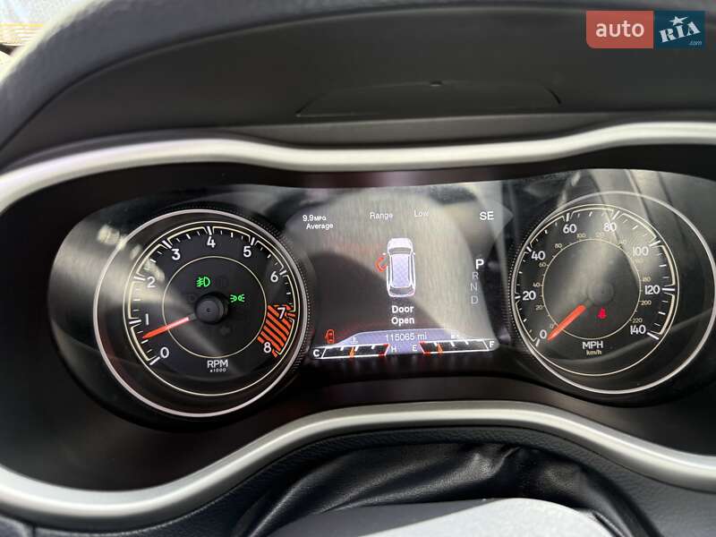 Позашляховик / Кросовер Jeep Cherokee 2015 в Львові