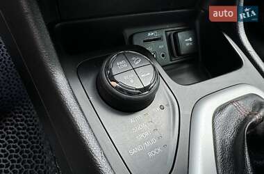 Внедорожник / Кроссовер Jeep Cherokee 2014 в 