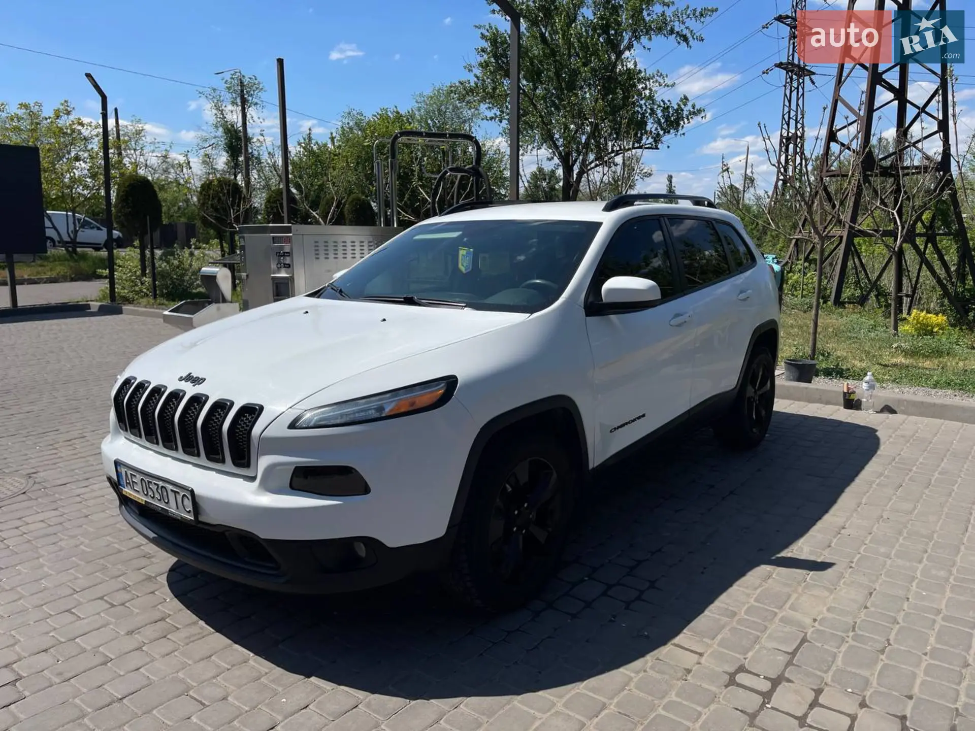 2015 Jeep Cherokee - мініатюра 2