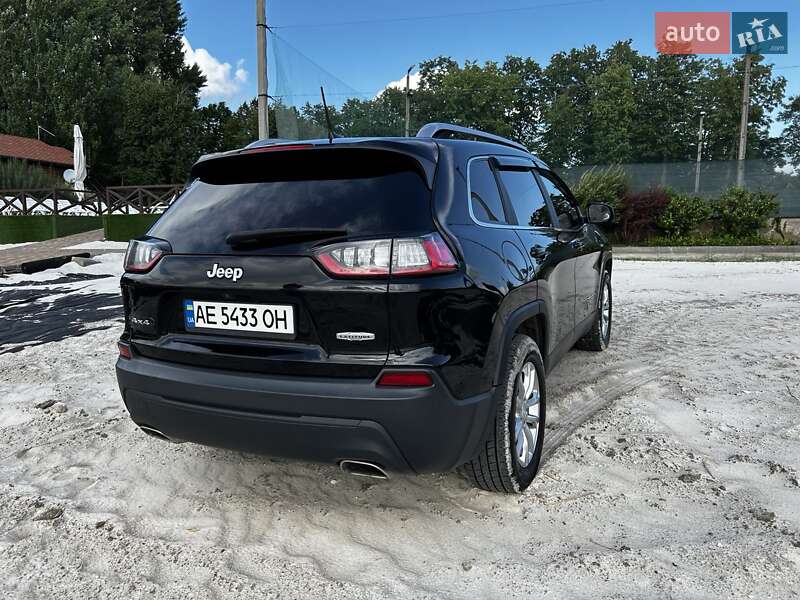 Внедорожник / Кроссовер Jeep Cherokee 2018 в Кривом Роге