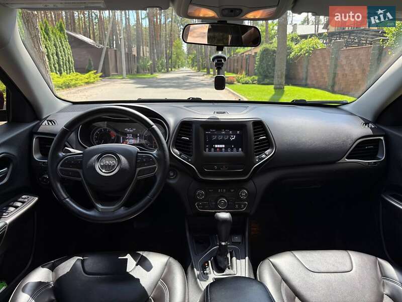 Позашляховик / Кросовер Jeep Cherokee 2018 в Ірпені фото 16 Позашляховик / Кросовер Jeep Cherokee 2018 в Ірпені