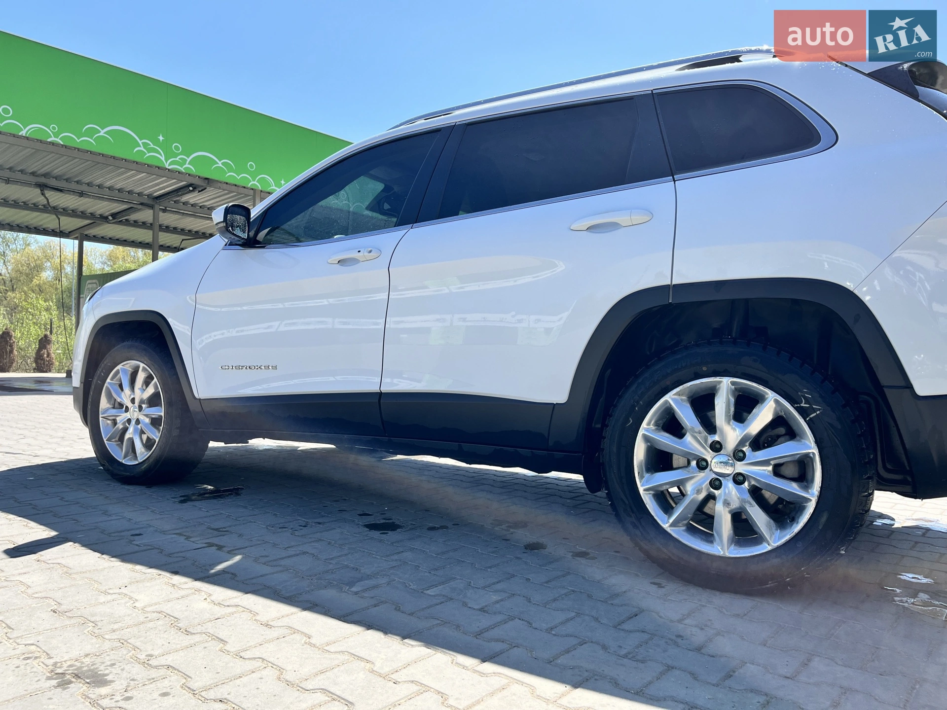2015 Jeep Cherokee - мініатюра 8