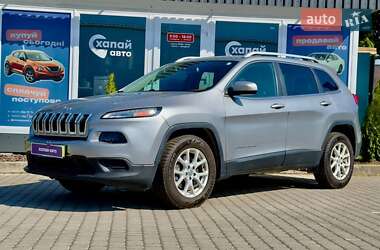 Позашляховик / Кросовер Jeep Cherokee 2015 в Львові
