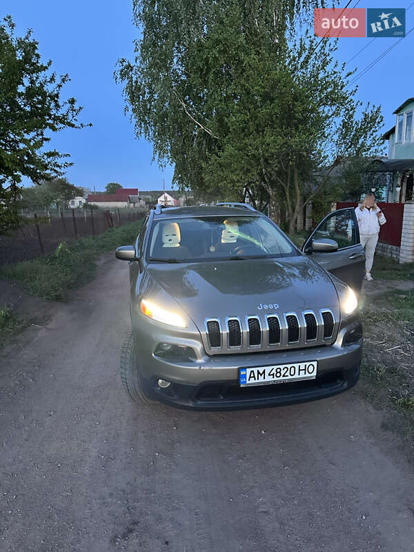 Jeep Cherokee 2016