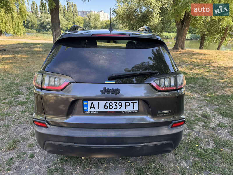 Внедорожник / Кроссовер Jeep Cherokee 2018 в Белой Церкви