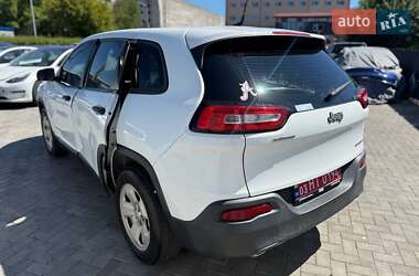 Внедорожник / Кроссовер Jeep Cherokee 2017 в 