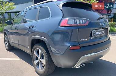 Внедорожник / Кроссовер Jeep Cherokee 2020 в 