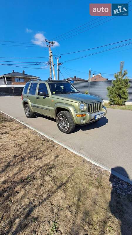 Внедорожник / Кроссовер Jeep Cherokee 2003 в Киеве