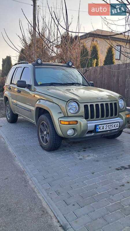 Внедорожник / Кроссовер Jeep Cherokee 2003 в Киеве