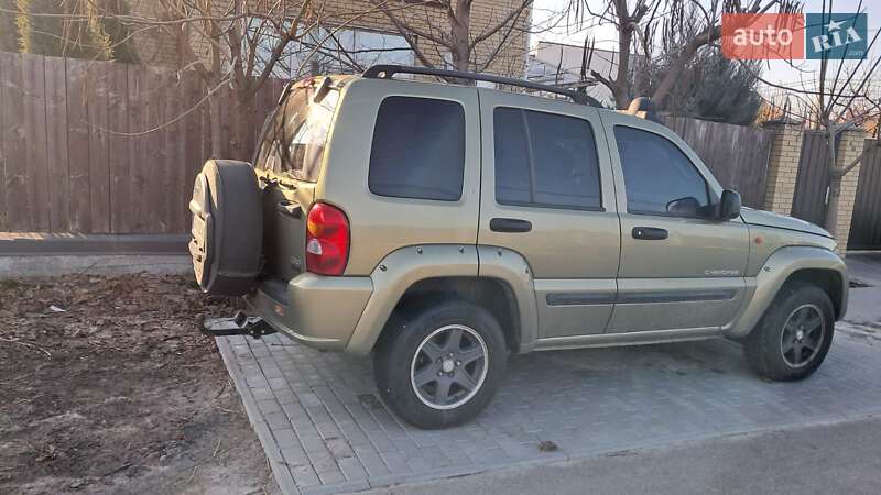 Внедорожник / Кроссовер Jeep Cherokee 2003 в Киеве