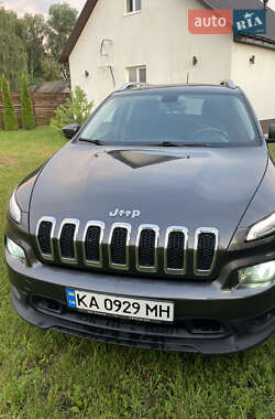 Внедорожник / Кроссовер Jeep Cherokee 2016 в 