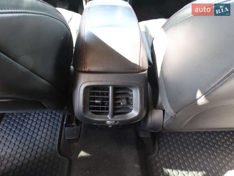 Внедорожник / Кроссовер Jeep Cherokee 2015 в Киеве фото 30 Внедорожник / Кроссовер Jeep Cherokee 2015 в Киеве