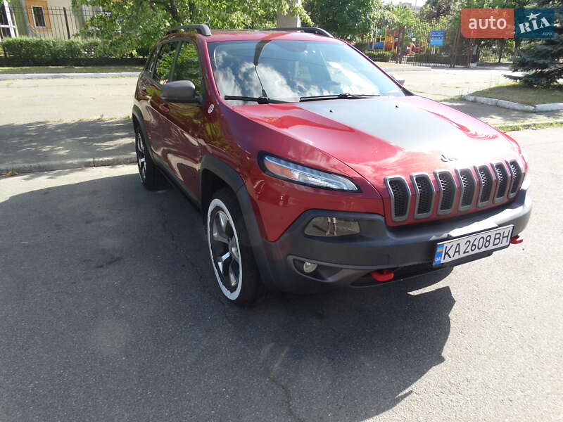 Внедорожник / Кроссовер Jeep Cherokee 2015 в Киеве фото 3 Внедорожник / Кроссовер Jeep Cherokee 2015 в Киеве