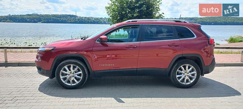 Внедорожник / Кроссовер Jeep Cherokee 2016 в Тернополе