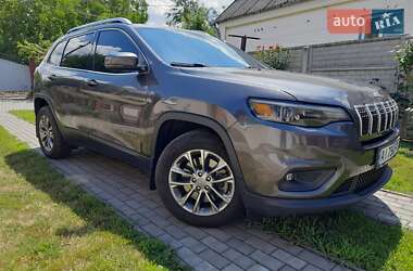 Внедорожник / Кроссовер Jeep Cherokee 2018 в 