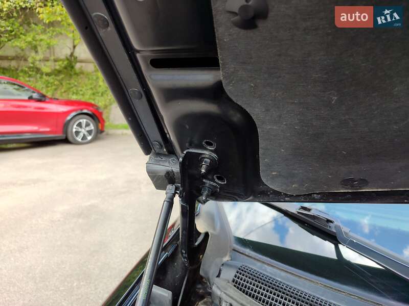 Внедорожник / Кроссовер Jeep Cherokee 2019 в Ровно