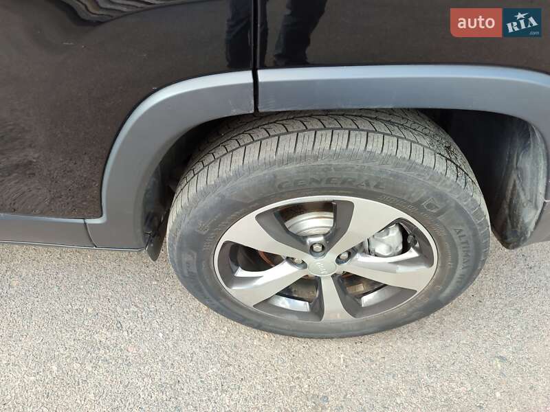Внедорожник / Кроссовер Jeep Cherokee 2019 в Ровно