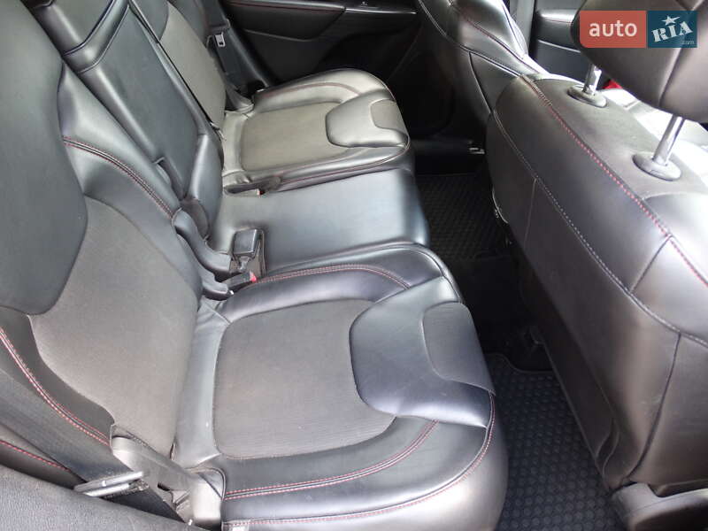 Внедорожник / Кроссовер Jeep Cherokee 2015 в Киеве фото 33 Внедорожник / Кроссовер Jeep Cherokee 2015 в Киеве