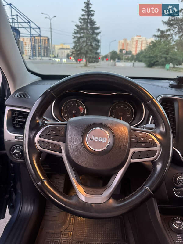 Внедорожник / Кроссовер Jeep Cherokee 2020 в Харькове