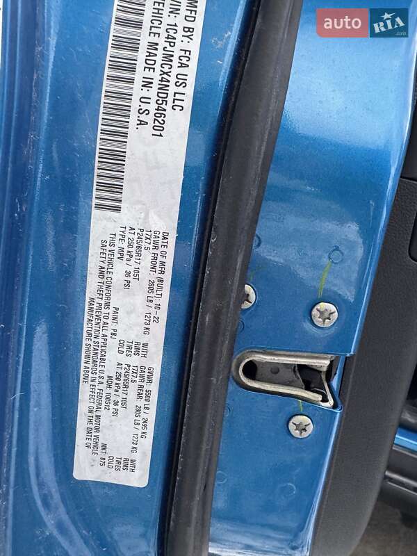 Внедорожник / Кроссовер Jeep Cherokee 2022 в Киеве