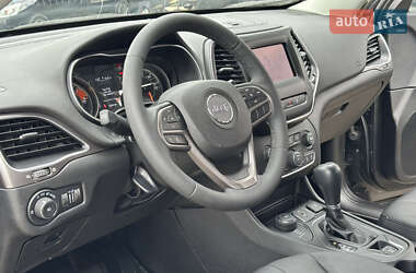 Внедорожник / Кроссовер Jeep Cherokee 2021 в 