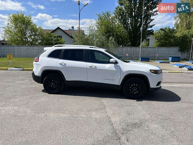 Внедорожник / Кроссовер Jeep Cherokee 2019 в Василькове