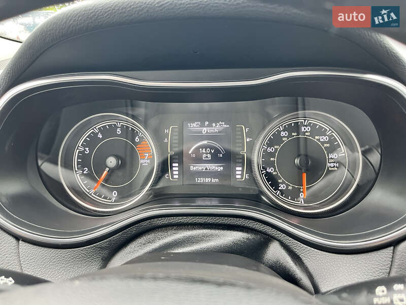 Внедорожник / Кроссовер Jeep Cherokee 2019 в Василькове