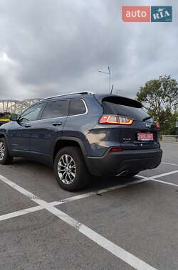 Внедорожник / Кроссовер Jeep Cherokee 2020 в 