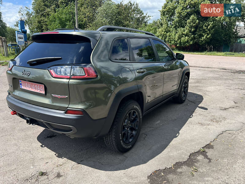Внедорожник / Кроссовер Jeep Cherokee 2020 в Чернигове