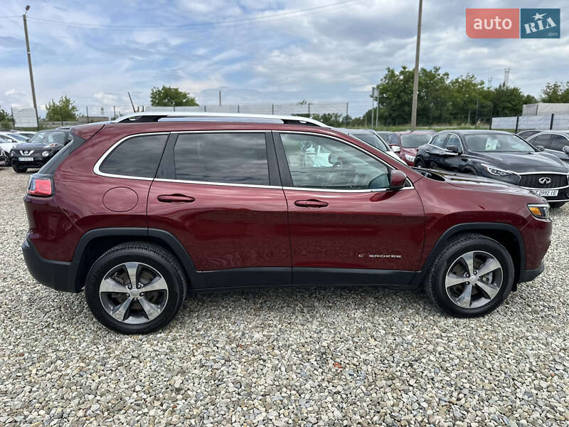 Внедорожник / Кроссовер Jeep Cherokee 2019 в Ивано-Франковске