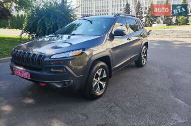 Позашляховик / Кросовер Jeep Cherokee 2015 в Києві