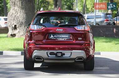 Внедорожник / Кроссовер Jeep Cherokee 2018 в 