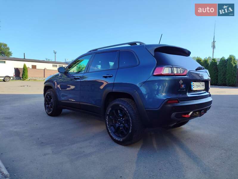 Позашляховик / Кросовер Jeep Cherokee 2019 в Кременчуці