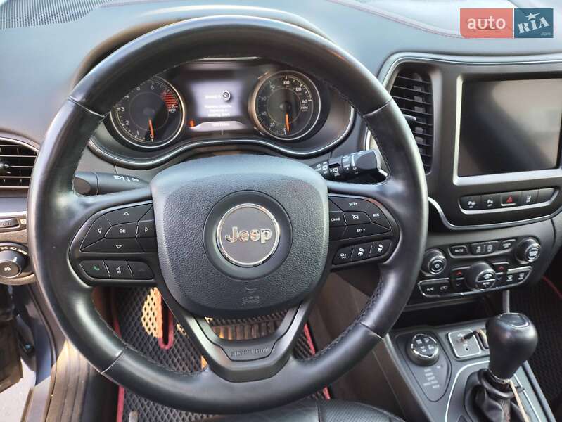 Позашляховик / Кросовер Jeep Cherokee 2019 в Кременчуці