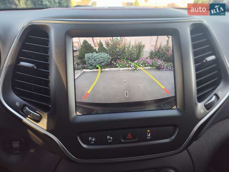 Позашляховик / Кросовер Jeep Cherokee 2019 в Кременчуці