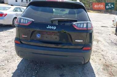 Внедорожник / Кроссовер Jeep Cherokee 2019 в 