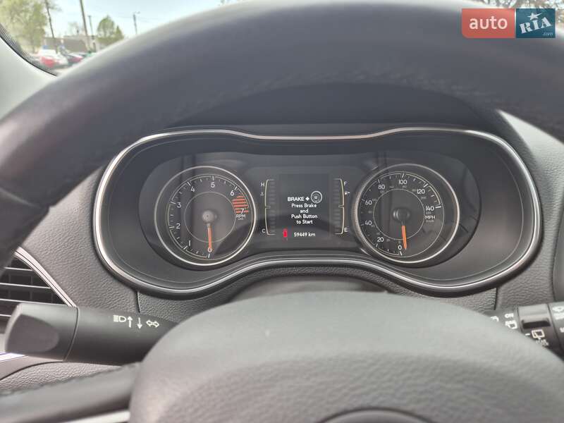 Внедорожник / Кроссовер Jeep Cherokee 2019 в Киеве