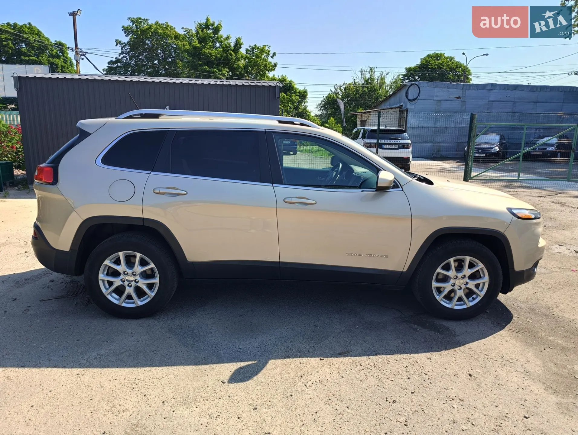 2014 Jeep Cherokee - мініатюра 3