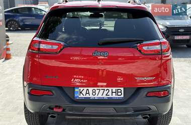 Внедорожник / Кроссовер Jeep Cherokee 2017 в 
