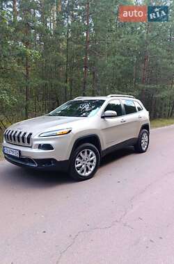 Позашляховик / Кросовер Jeep Cherokee 2015 в Славутичі