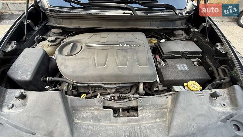 Позашляховик / Кросовер Jeep Cherokee 2016 в Києві