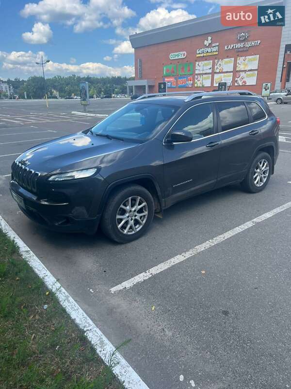 Внедорожник / Кроссовер Jeep Cherokee 2014 в Броварах