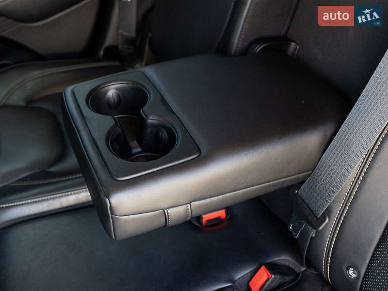 Внедорожник / Кроссовер Jeep Cherokee 2015 в Одессе