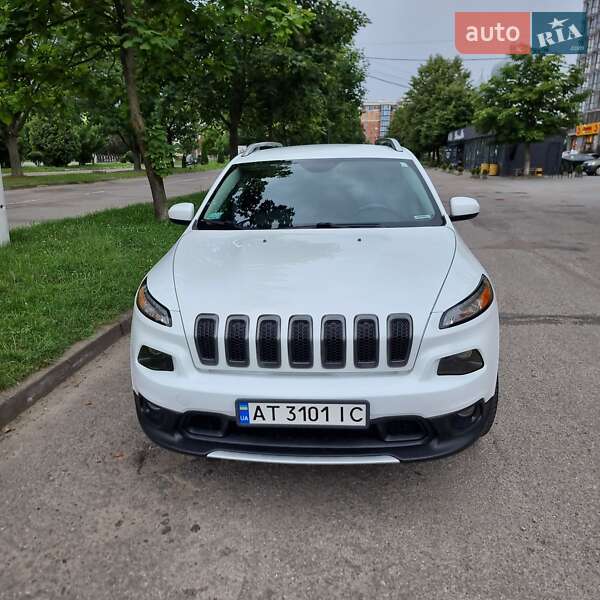 Позашляховик / Кросовер Jeep Cherokee 2016 в Калуші