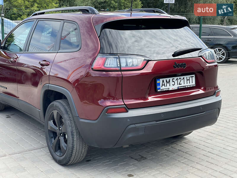 Внедорожник / Кроссовер Jeep Cherokee 2020 в Бердичеве