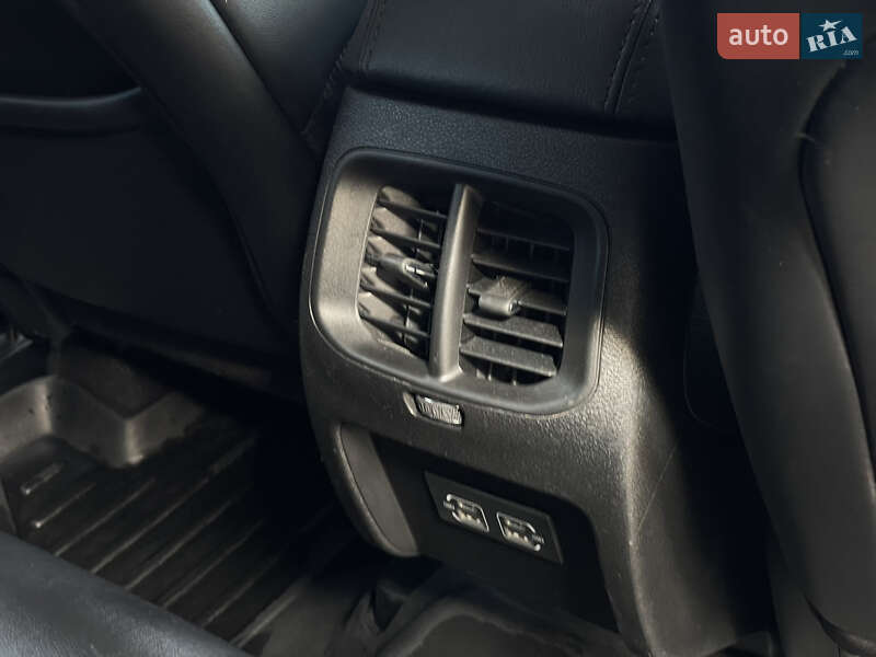 Внедорожник / Кроссовер Jeep Cherokee 2020 в Бердичеве