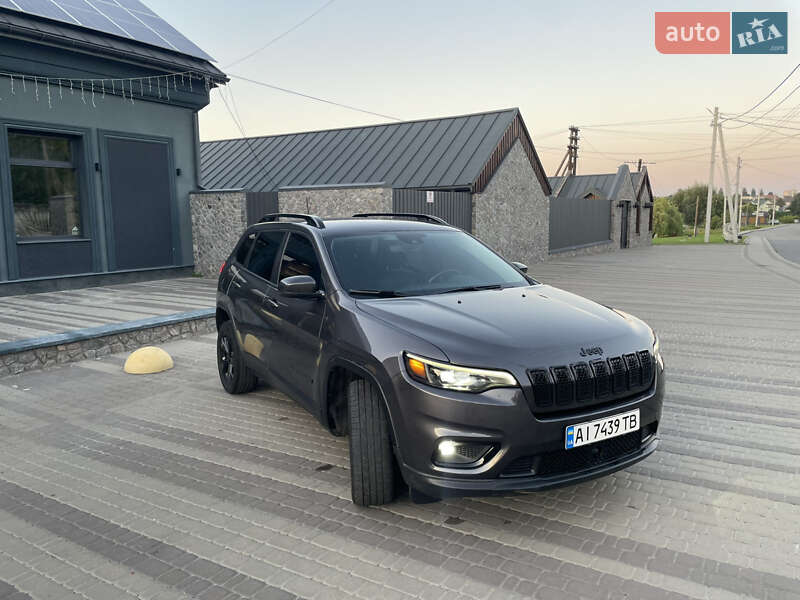 Jeep Cherokee 2021