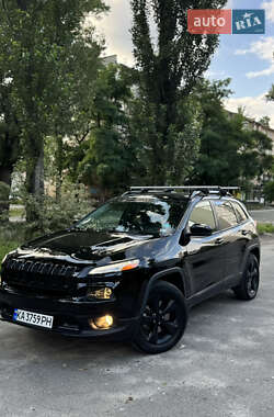 Внедорожник / Кроссовер Jeep Cherokee 2017 в Киеве